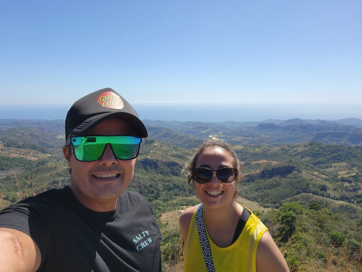 Peñón de Comasagua & El Zonte